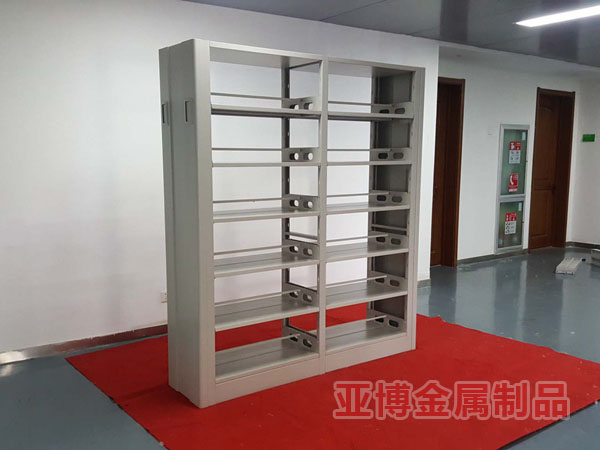 ���ʵ��009