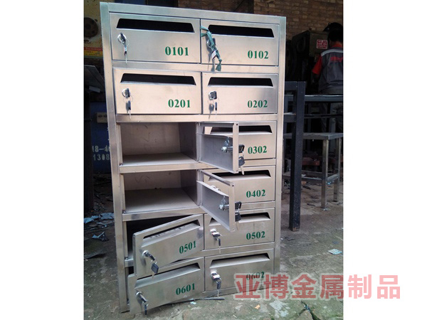 �����ű���004